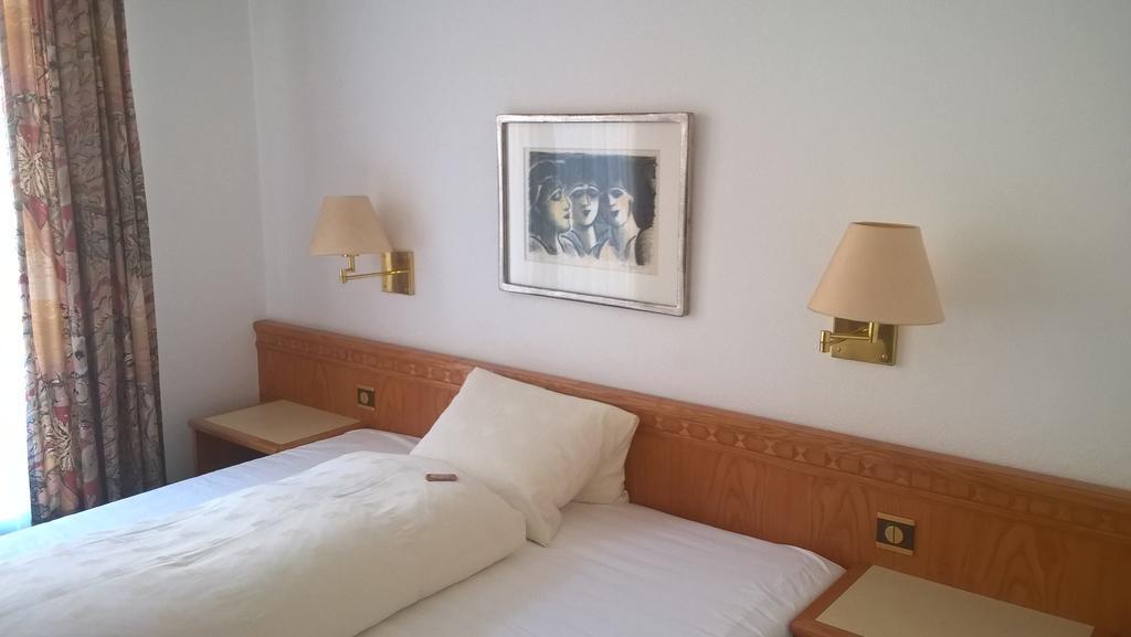 Albergo Faido Værelse billede